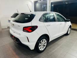 CHEVROLET - ONIX - 2022/2022 - Branca - R$ 78.900,00