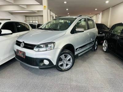 VOLKSWAGEN - CROSSFOX - 2012/2012 - Prata - R$ 42.900,00