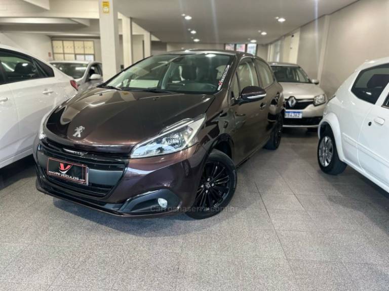 PEUGEOT - 208 - 2020/2020 - Marrom - R$ 68.900,00