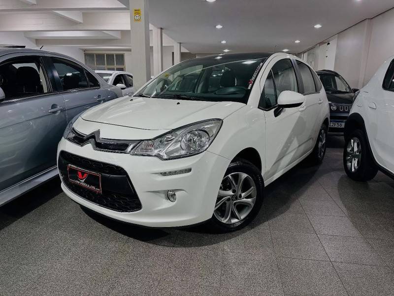 CITROËN - C3 - 2016/2016 - Branca - R$ 44.900,00