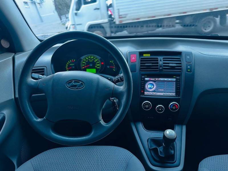 HYUNDAI - TUCSON - 2012/2012 - Prata - R$ 44.900,00