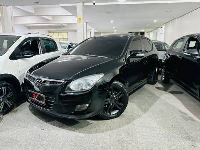 HYUNDAI - I30 - 2012/2012 - Preta - R$ 42.900,00