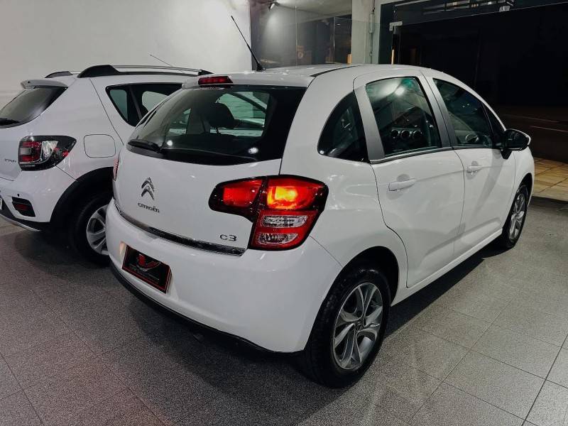 CITROËN - C3 - 2016/2016 - Branca - R$ 44.900,00