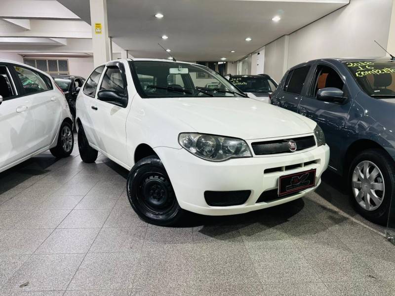 FIAT - PALIO - 2010/2010 - Branca - R$ 19.900,00