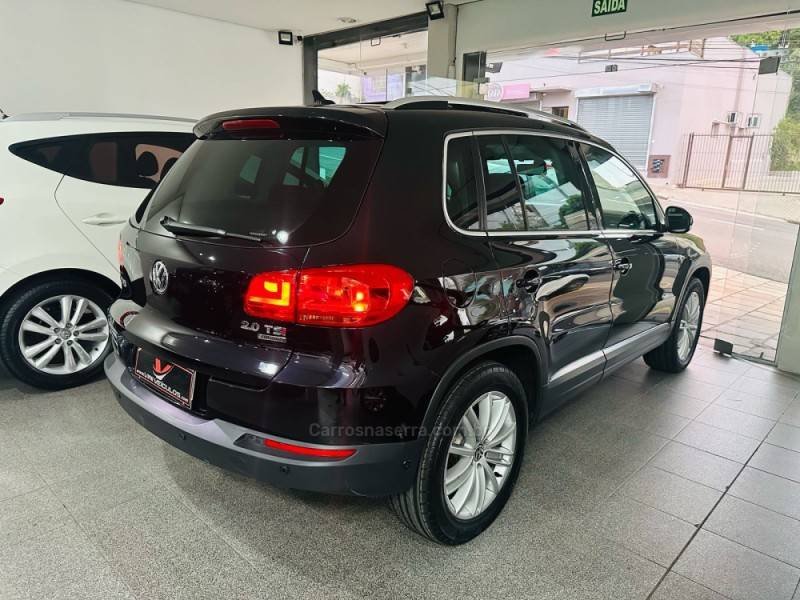VOLKSWAGEN - TIGUAN - 2014/2014 - Preta - R$ 75.900,00
