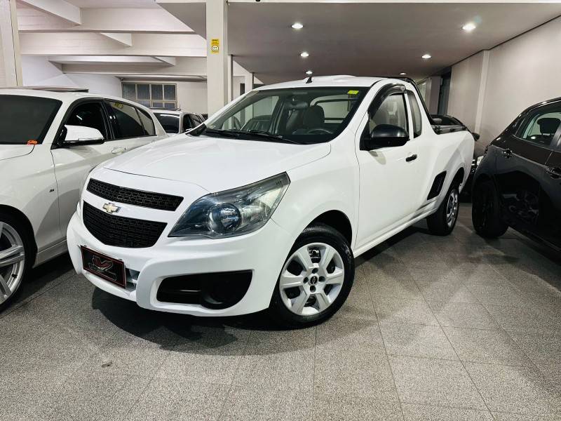 CHEVROLET - MONTANA - 2014/2014 - Branca - R$ 38.900,00