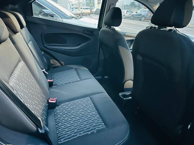FORD - KA - 2019/2019 - Cinza - R$ 46.900,00