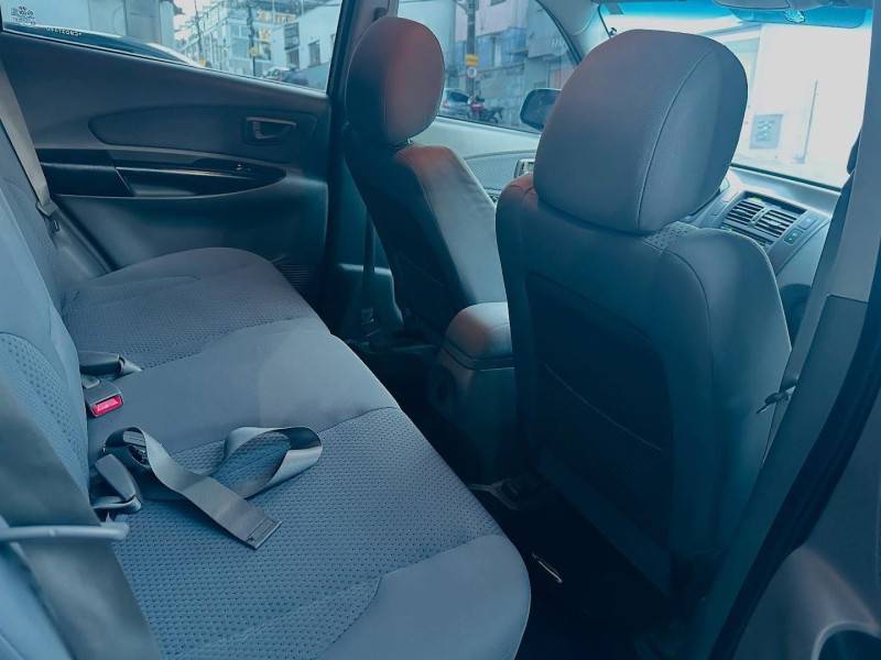 HYUNDAI - TUCSON - 2012/2012 - Prata - R$ 44.900,00