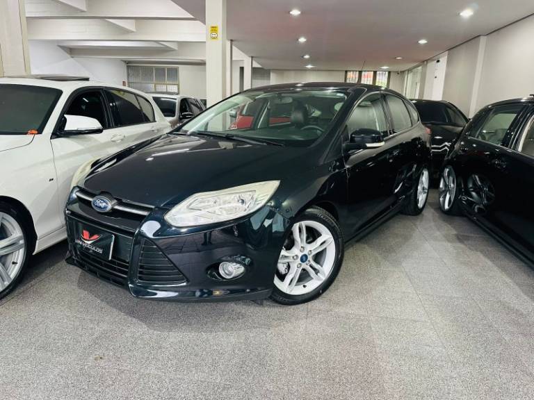 FORD - FOCUS - 2014/2014 - Azul - R$ 48.900,00