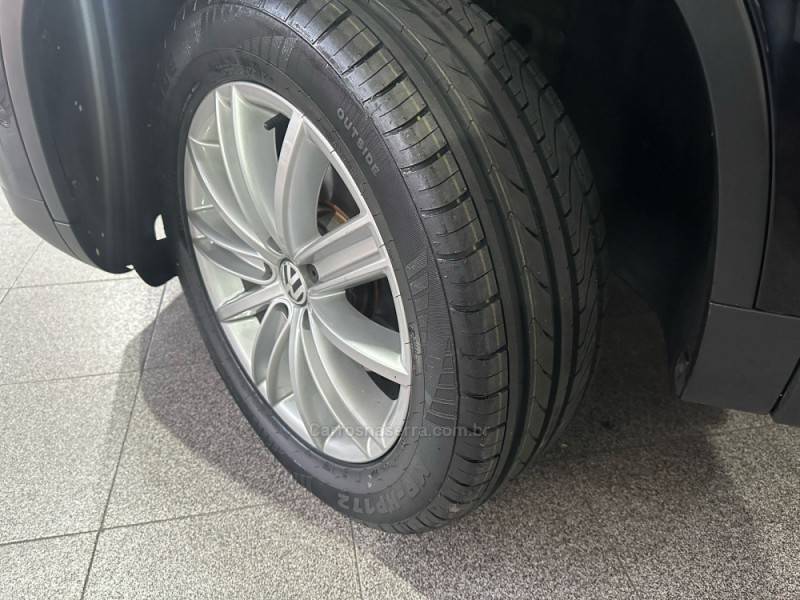 VOLKSWAGEN - TIGUAN - 2014/2014 - Preta - R$ 75.900,00