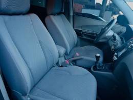 HYUNDAI - TUCSON - 2012/2012 - Prata - R$ 44.900,00