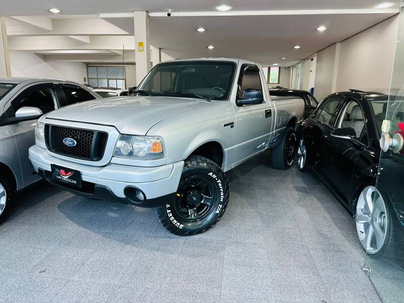 FORD - RANGER - 2008/2008 - Prata - Sob Consulta
