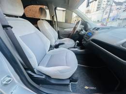 CHEVROLET - COBALT - 2013/2013 - Prata - R$ 43.900,00