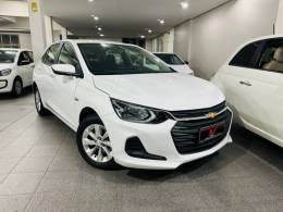 CHEVROLET - ONIX - 2022/2022 - Branca - R$ 78.900,00