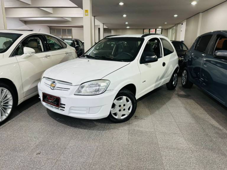 CHEVROLET - CELTA - 2011/2011 - Branca - R$ 19.900,00