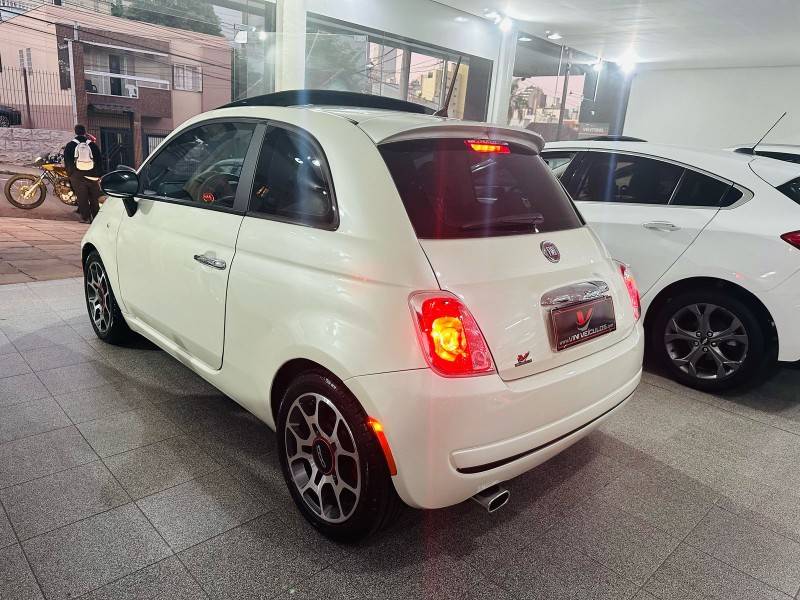 FIAT - 500 - 2012/2012 - Branca - R$ 46.900,00