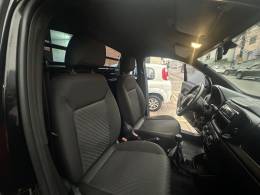 FIAT - STRADA - 2022/2022 - Preta - R$ 64.900,00