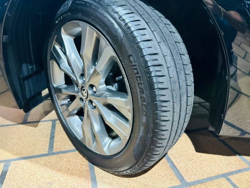 TOYOTA - COROLLA - 2019/2019 - Preta - R$ 104.900,00