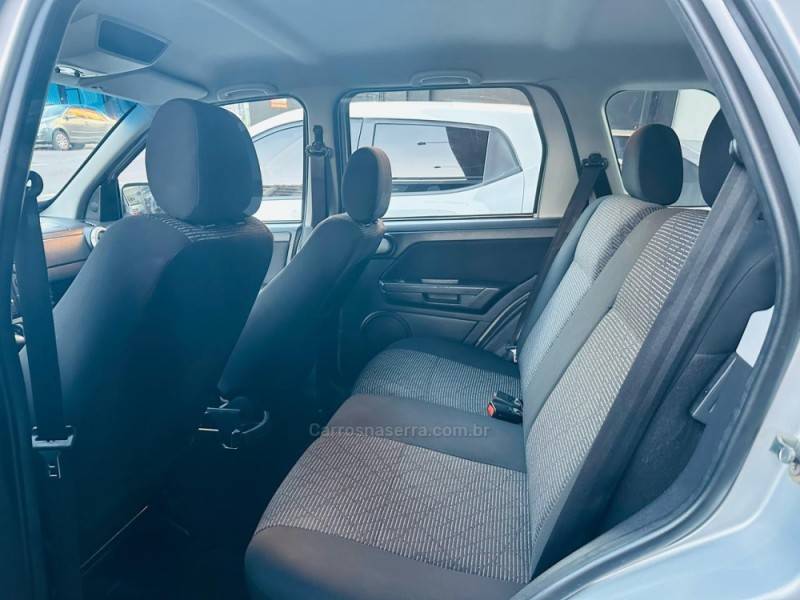 FORD - ECOSPORT - 2011/2011 - Prata - R$ 39.900,00