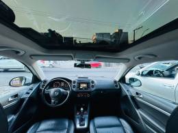 VOLKSWAGEN - TIGUAN - 2014/2014 - Branca - R$ 77.900,00