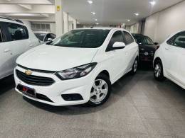 CHEVROLET - ONIX - 2019/2019 - Branca - R$ 60.900,00