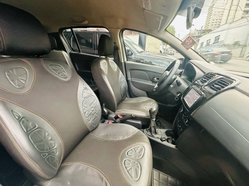 RENAULT - SANDERO - 2019/2019 - Branca - R$ 58.900,00