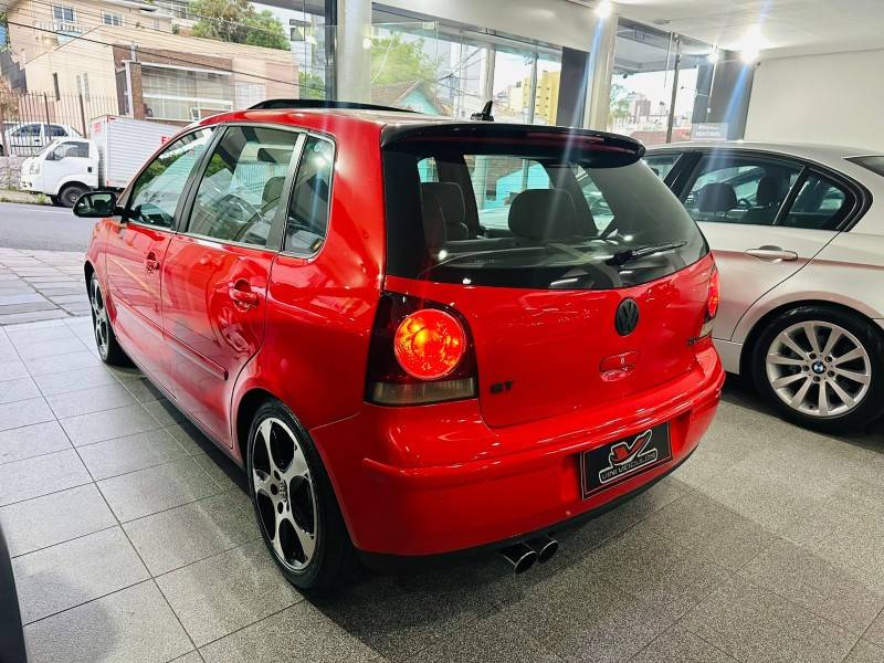 VOLKSWAGEN - POLO - 2010/2010 - Vermelha - R$ 52.900,00