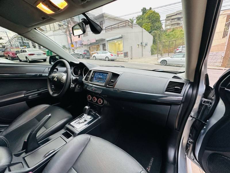 MITSUBISHI - LANCER - 2014/2014 - Prata - R$ 65.900,00
