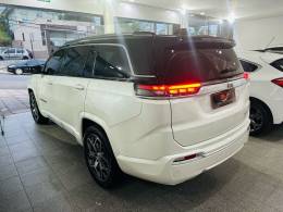 JEEP - COMMANDER - 2023/2023 - Branca - R$ 189.900,00