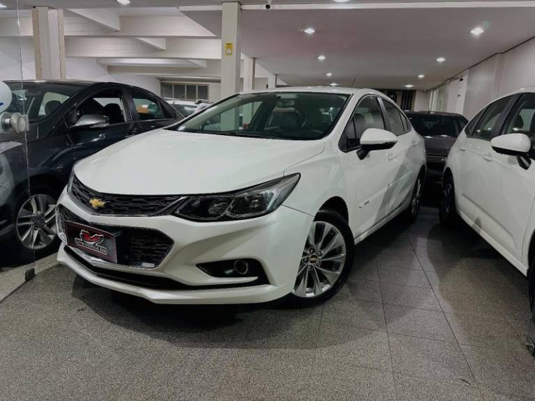 CHEVROLET - CRUZE - 2018/2018 - Branca - R$ 84.900,00