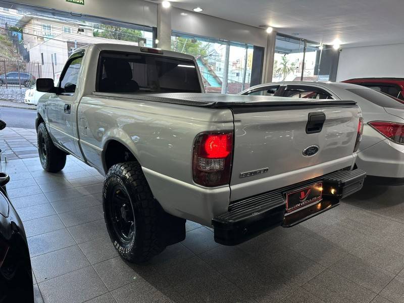 FORD - RANGER - 2008/2008 - Prata - Sob Consulta
