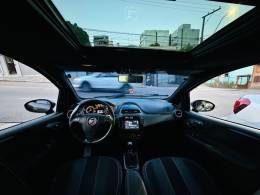 FIAT - PUNTO - 2014/2014 - Preta - R$ 49.900,00