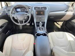 FORD - FUSION - 2015/2015 - Branca - R$ 85.900,00
