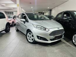 FORD - FIESTA - 2015/2015 - Prata - R$ 45.900,00