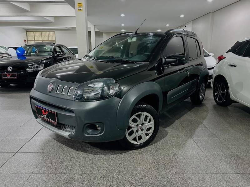 FIAT - UNO - 2012/2012 - Preta - R$ 34.900,00