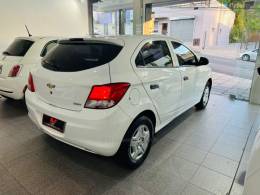 CHEVROLET - ONIX - 2018/2018 - Branca - R$ 47.900,00