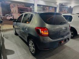 RENAULT - SANDERO - 2018/2018 - Cinza - R$ 47.900,00