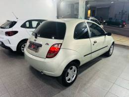 FORD - KA - 2005/2005 - Prata - R$ 17.900,00