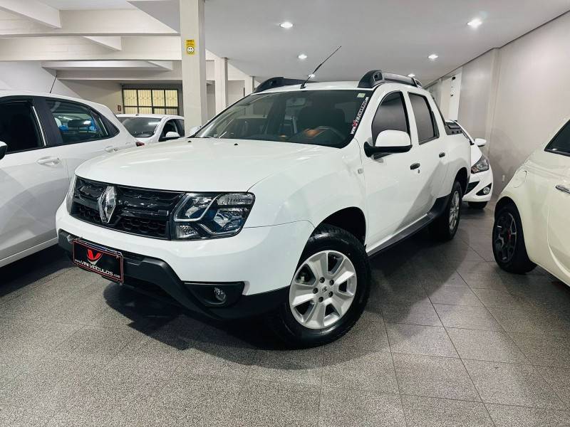 RENAULT - DUSTER OROCH - 2021/2021 - Branca - R$ 81.900,00