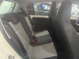 VOLKSWAGEN - UP - 2017/2017 - Branca - R$ 43.900,00