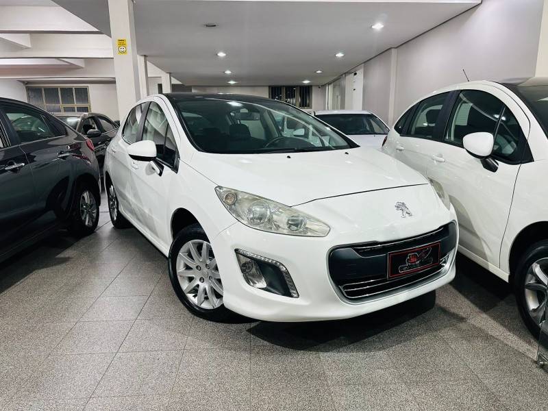 PEUGEOT - 308 - 2014/2014 - Branca - R$ 43.900,00