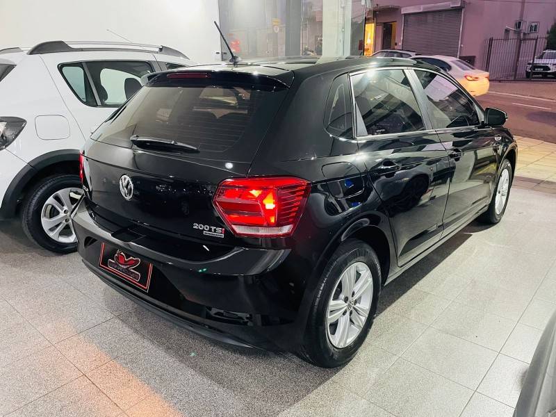 VOLKSWAGEN - POLO - 2019/2019 - Preta - R$ 74.900,00