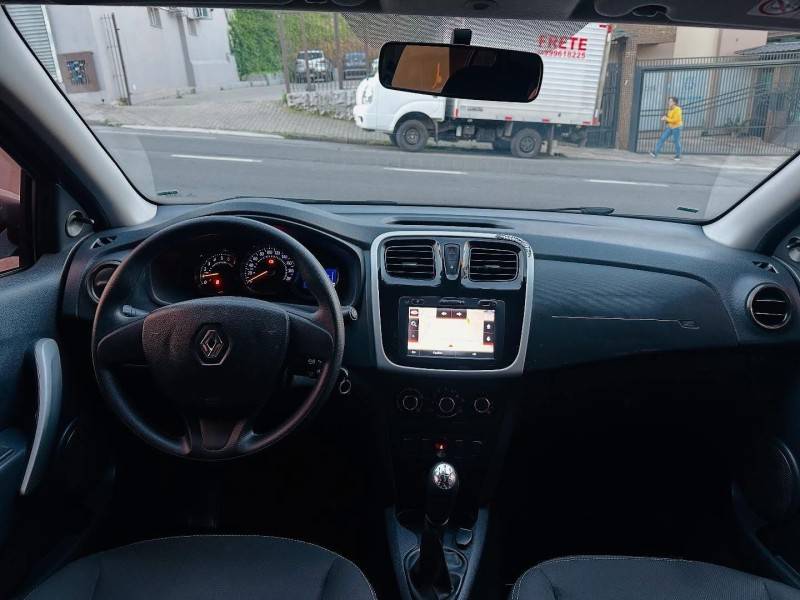 RENAULT - SANDERO - 2018/2018 - Cinza - R$ 47.900,00