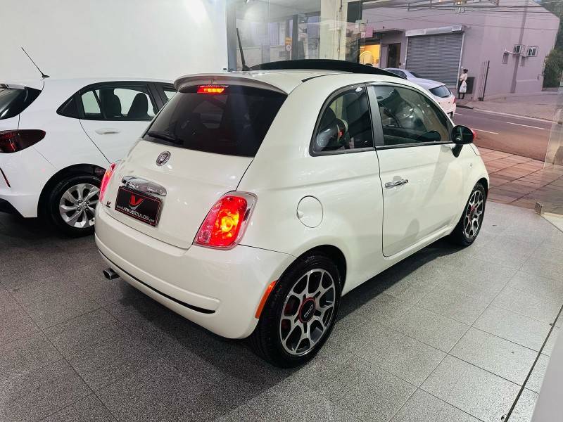 FIAT - 500 - 2012/2012 - Branca - R$ 46.900,00