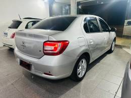 RENAULT - LOGAN - 2014/2014 - Prata - R$ 38.900,00