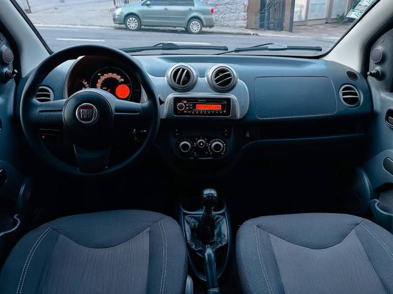 FIAT - UNO - 2012/2012 - Preta - R$ 34.900,00