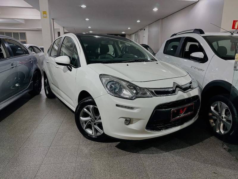 CITROËN - C3 - 2016/2016 - Branca - R$ 44.900,00
