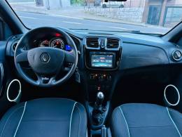 RENAULT - SANDERO - 2018/2018 - Branca - R$ 43.900,00