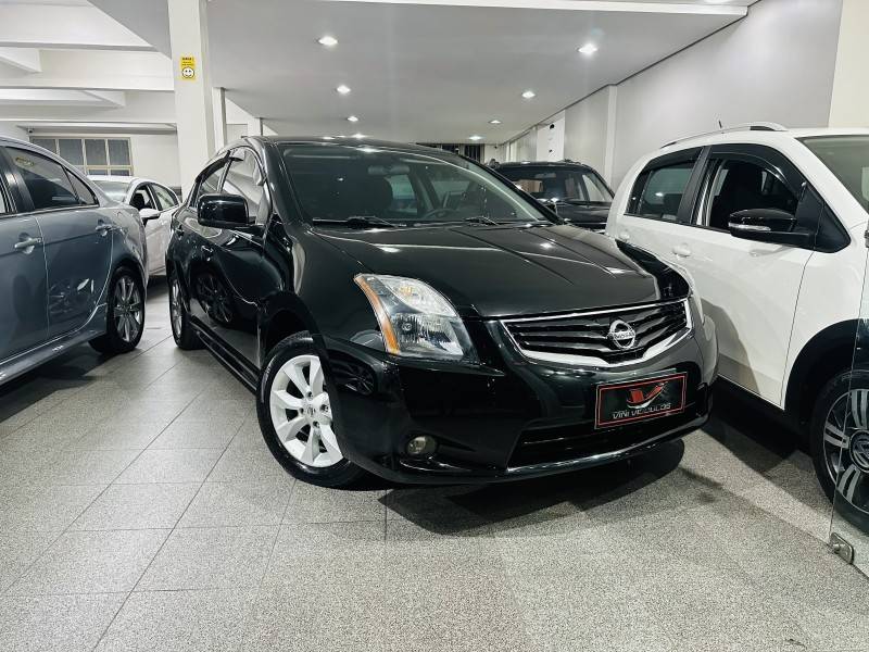 NISSAN - SENTRA - 2012/2012 - Preta - R$ 41.900,00