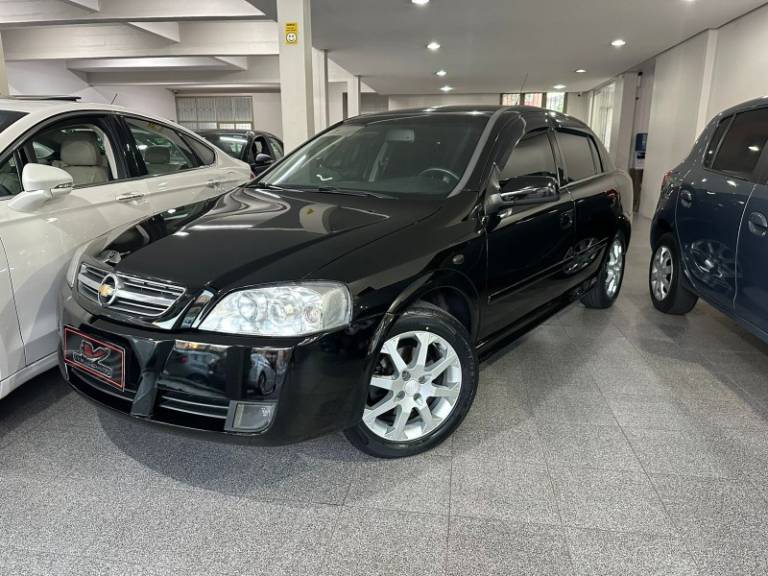 CHEVROLET - ASTRA - 2011/2011 - Preta - R$ 39.900,00